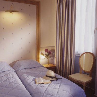 Adonis Marseille Vieux Port - Hotel Du Palais Phòng bức ảnh